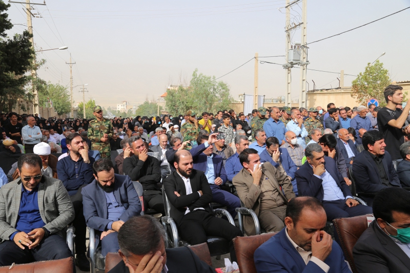 مراسم تشییع پیکر مطهر شهید مدافع امنیت " محمدیاسمی "برگزار شد 7