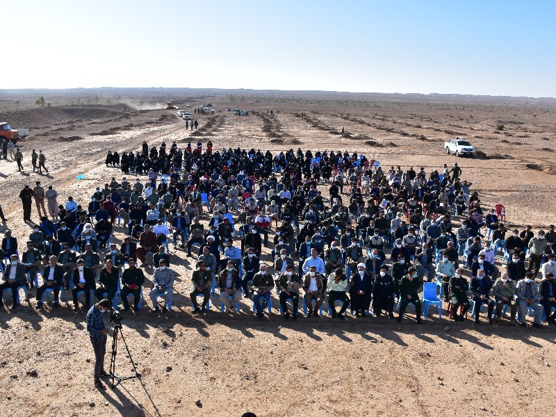 آئین کاشت ۳ میلیون اصله درخت در شهرستان مهران برگزار شد