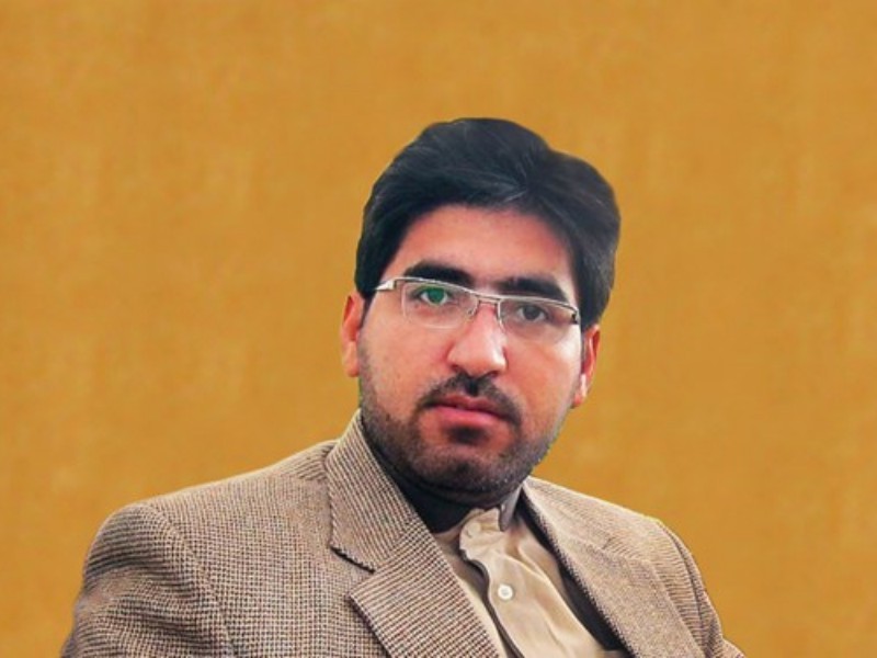 تلاش برای مذاکره زیر فشار