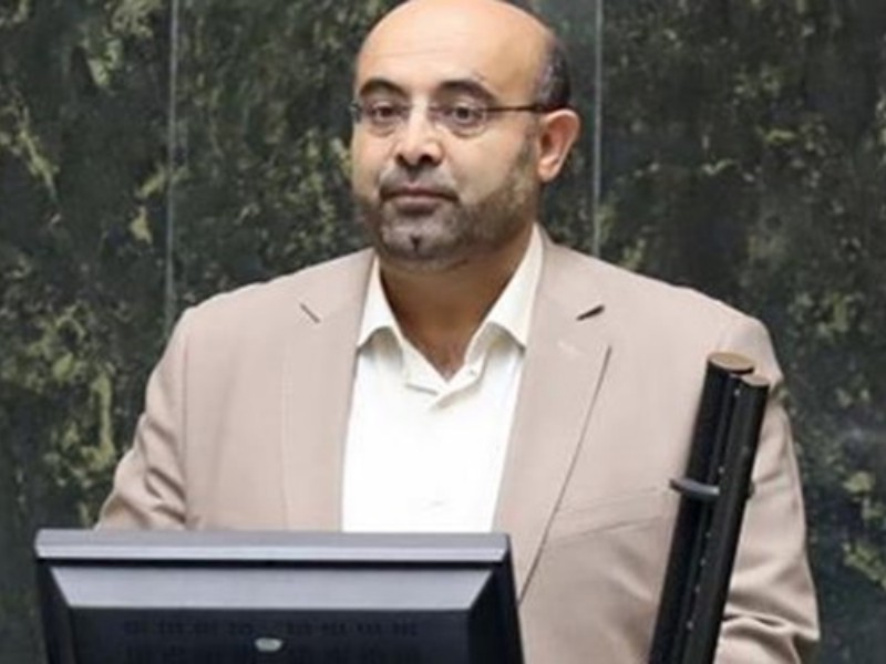 طعنه نماینده مجلس به خودروسازان/ مردم با زاویه مناسب تصادف کنند