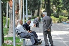 بازنشستگان چقدر پاداش می گیرند؟
