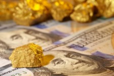 اونس جهانی در مرز 2 هزار دلار