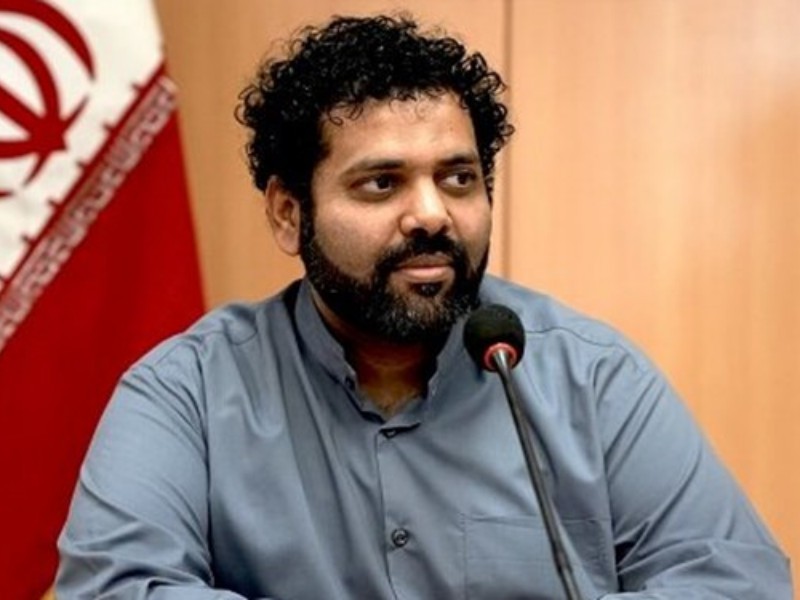 از ماست پاشی تا خاک پاشی به حجاب