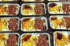 5 هزار وعده غذای گرم در بین نیازمندان ایلام توزیع شد