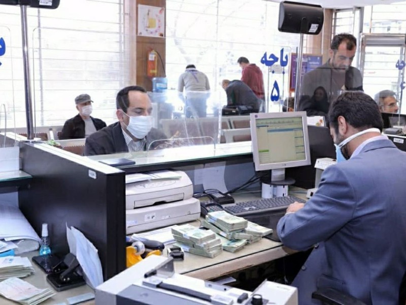 سوداگری بانک‌ها در بازار باید متوقف شود