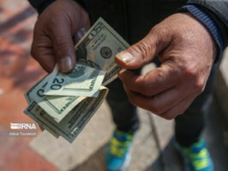 بازگشت نرخ دلار به کانال ۴۸ هزار تومان