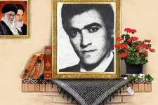 خدا نکند عده‌ای انقلاب را از درون تهی کنند