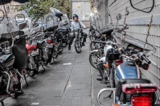 جولان موتورسواران در پیاده‌راه‌های ایلام و ایجاد مزاحمت برای مردم