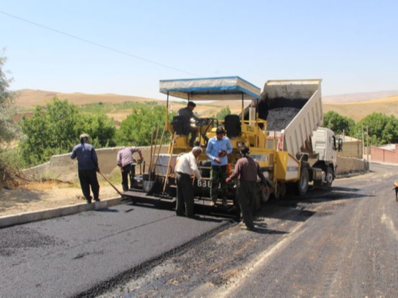 اعتبار 30 میلیاردریالی جهت آسفالت معابر روستای داوی در ایلام