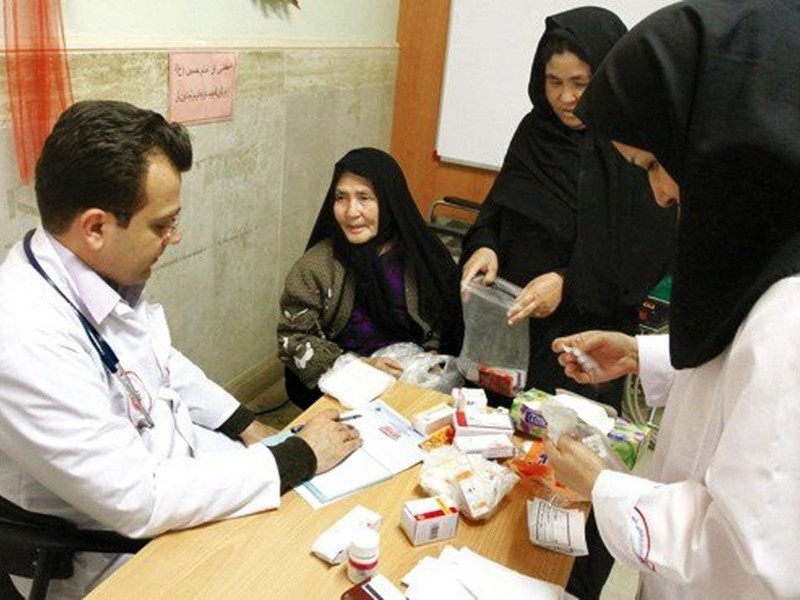 روایتی از کمبود پزشک در برخی مراکز شهرستانی ایلام