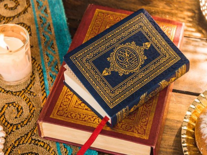 تبیین آموزه‌های قرآن برای مردم ضروری است