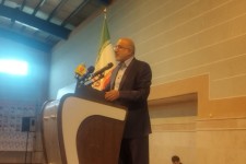 دهلران از توسعه عقب مانده است