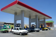 ۵۱ باب مجاری عرضه سوخت مایع در ایلام فعالیت می‌کند