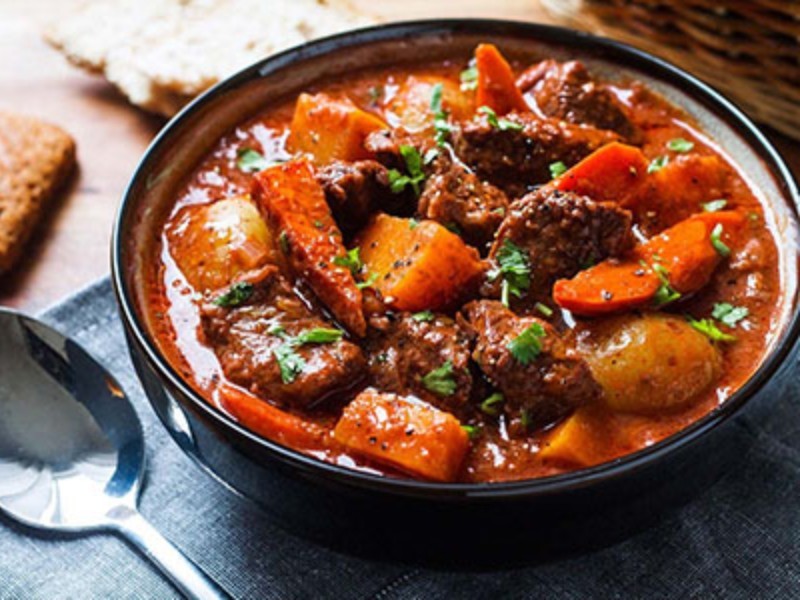 دستور تهیه چند نوع غذای خوشمزه و رژیمی با گوشت تکه‌ای