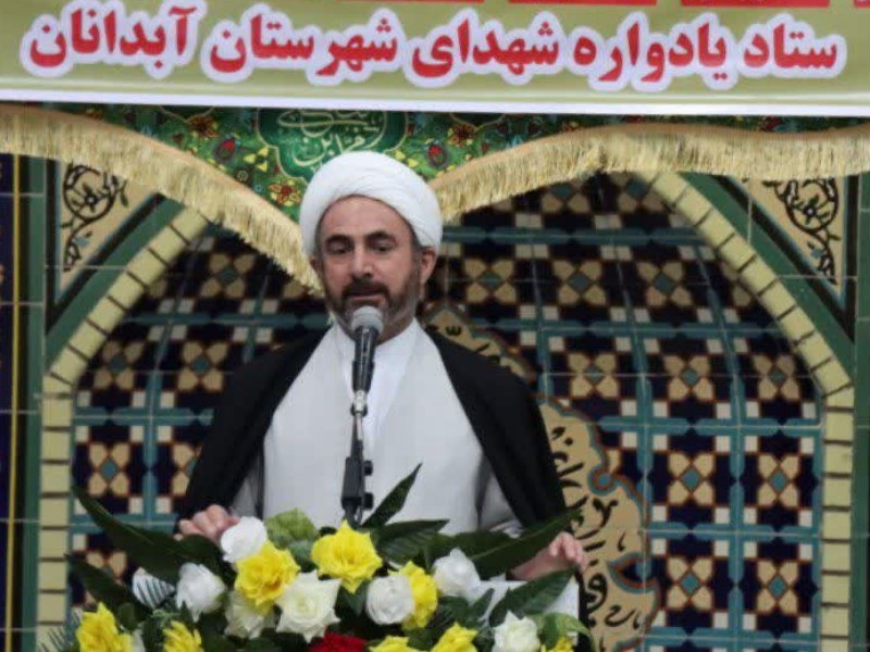 یاد شهدا، طراوت‌بخش فضای جامعه است