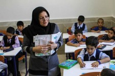 معلمان، هدیۀ اینترنت ۳۰ گیگابایتی دریافت می‌کنند