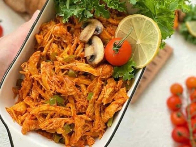 روش‌های متفاوت برای تهیه ساندویچ مرغ بندری