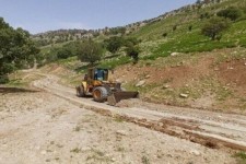 بهسازی راه‌های عشایری ایلام در حال انجام است