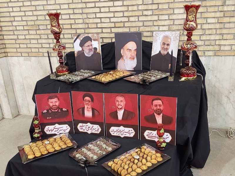 اجتماع بانوان ایلامی در بزرگداشت خادم‌الرضا (ع) برگزار شد