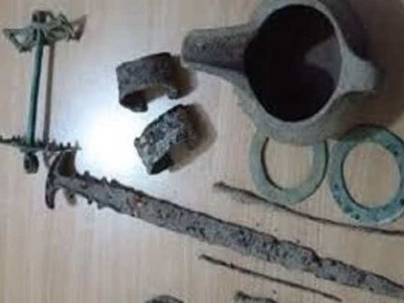 هفت شئ تاریخی در ایلام قیمت‌گذاری شد