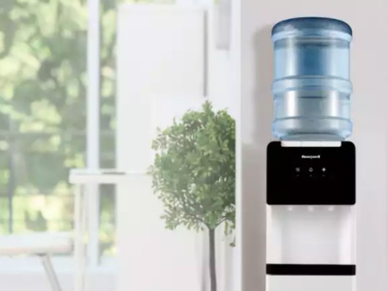 مشکلات رایج آب‌سردکن‌ها و راه‌حل‌های ساده برای رفع آنها