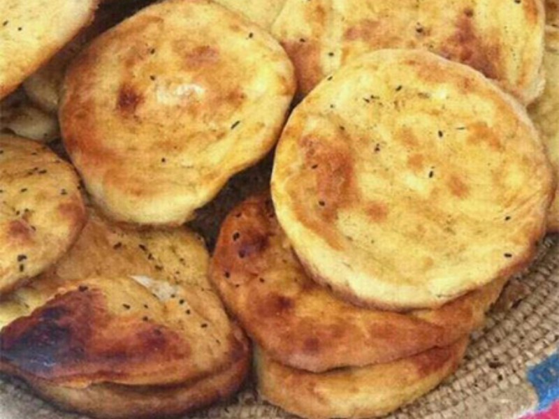 نان قماق؛ نان سنتی با طعمی خاص و خوشمزه