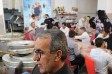 توزیع بیش از ۴۰ هزار پرس غذای گرم در بین نیازمندان