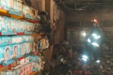  مهار آتش سوزی فروشگاه مواد غذایی در ایلام