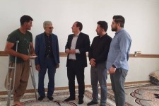 آنگاه که فرد معلول راهورتر از دیگران می‌شود