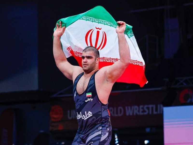 امیدهای مدال وارد می‌شوند