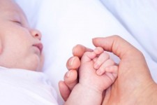 تغذیه با شیر مادر کلید سلامت نوزادان