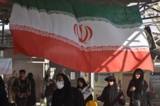 روایت پرچم‌ها از پیاده‌روی زائرن اربعین