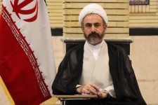 قرآن هدایت گر انسان از تاریکی به‌سوی نور است