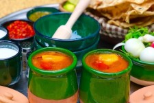 آبگوشت سنتی ایرانی چگونه درست کنید