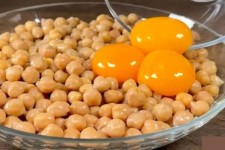 طرز تهیه غذای خوشمزه با نخود و تخم‌مرغ