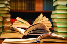 کتاب‌خوانی کلید پیشرفت و آرامش در جامعه