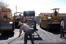 ۱۴۵ هزار مترمربع از معابر چرداول آسفالت شد