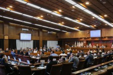 بازگشت به عقب با تصمیم غیرکارشناسی