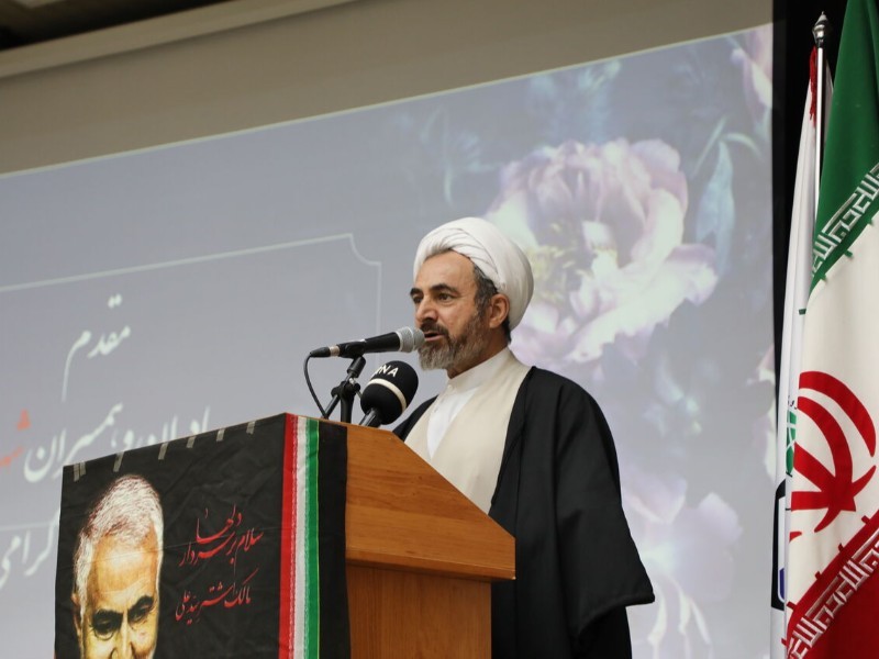 عظمت انقلاب اسلامی مرهون رشادت شهدا است