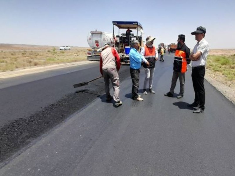 روکش آسفالت ۲۵۶ کیلومتر از راه‌های ایلام