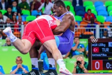 میخائین لوپز از دنیای کشتی خداحافظی کرد