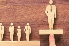 ضرورت رعایت شایسته‌سالاری در انتصابات ایلام