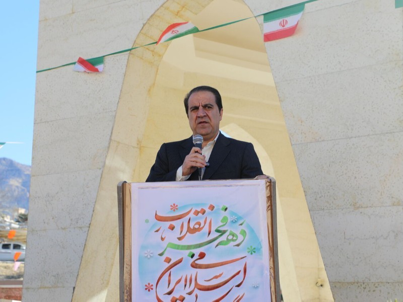 وفاق کلید تحقق آرمان‌های انقلاب اسلامی است