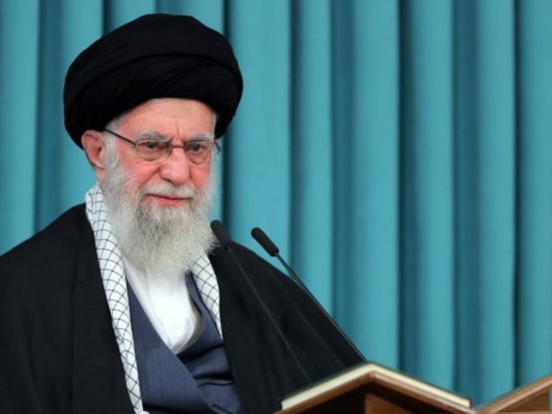 موافقت رهبر انقلاب با عفو مجازات محکومان