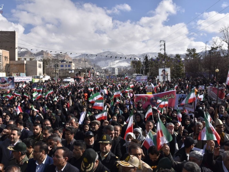 پیام حضور مردم در راهپمایی 22 بهمن