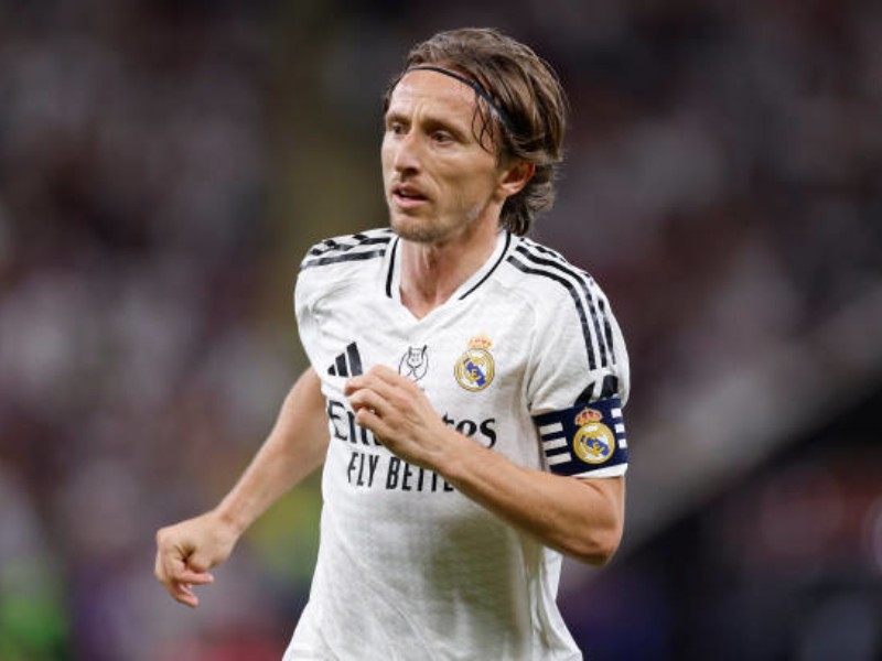 می‌خواهم قراردادم را تمدید کنم