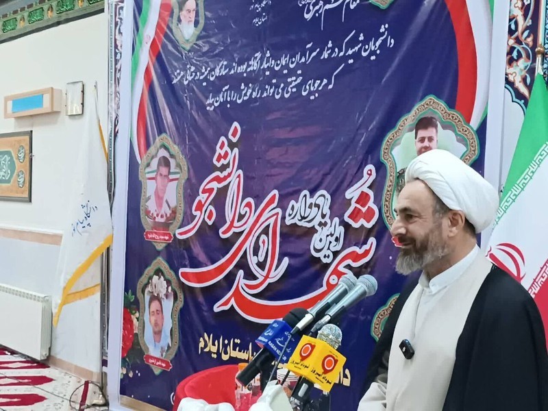 دشمن به دنبال تضعیف باور جوان ایرانی