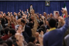 مذاکره با آمریکا گره تحریم‌ها را کورتر می‌کند