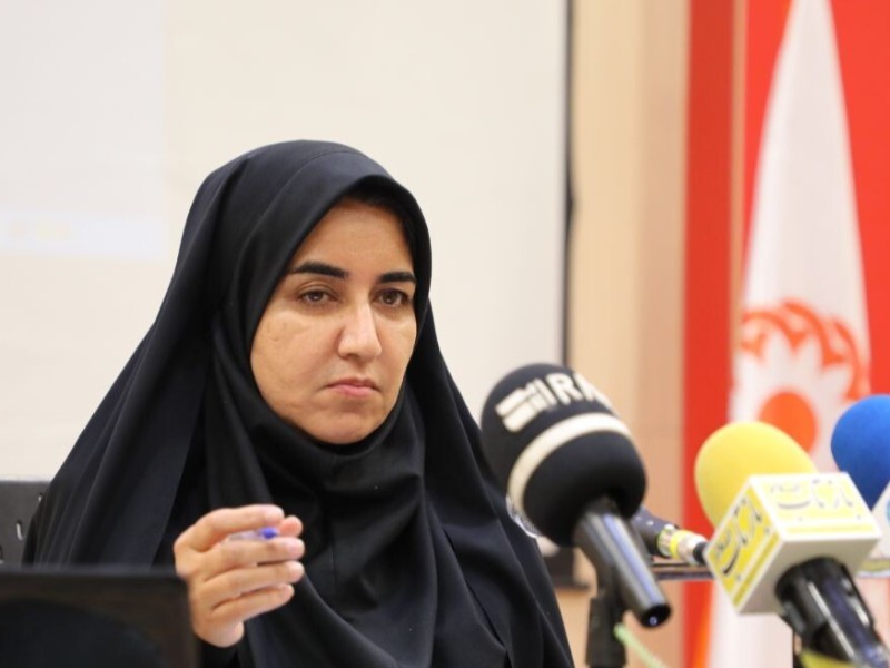 باید عملاً برای تحقق شعار سال حرکت کنیم