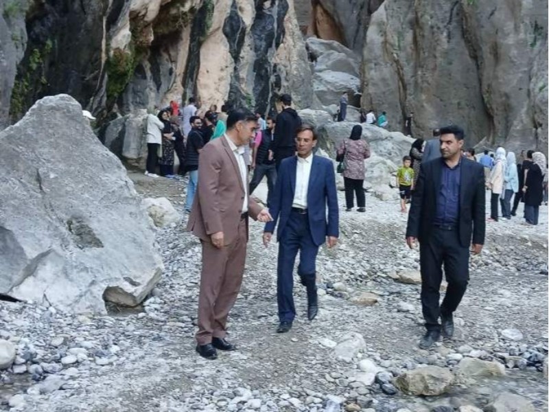 بازدید ۶۰ هزار گردشگر نوروزی از دره‌شهر